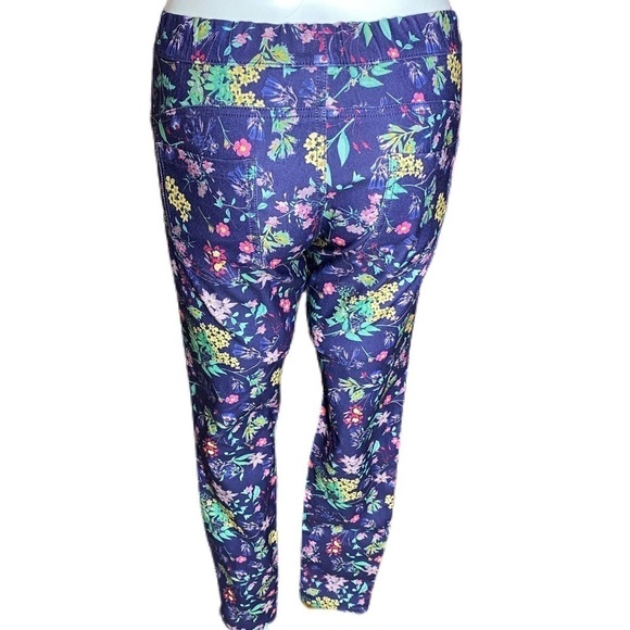 Honey Pull On Floral Blue Floral Pull On Jeans - Picture 3 of 7
